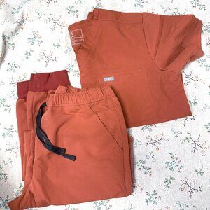 FIGS Mens Technical Collection Set Size Medium - EUC